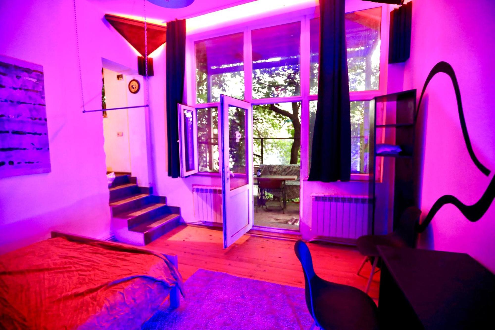 Cosy Studio With Beautiful Garden Ереван Екстериор снимка