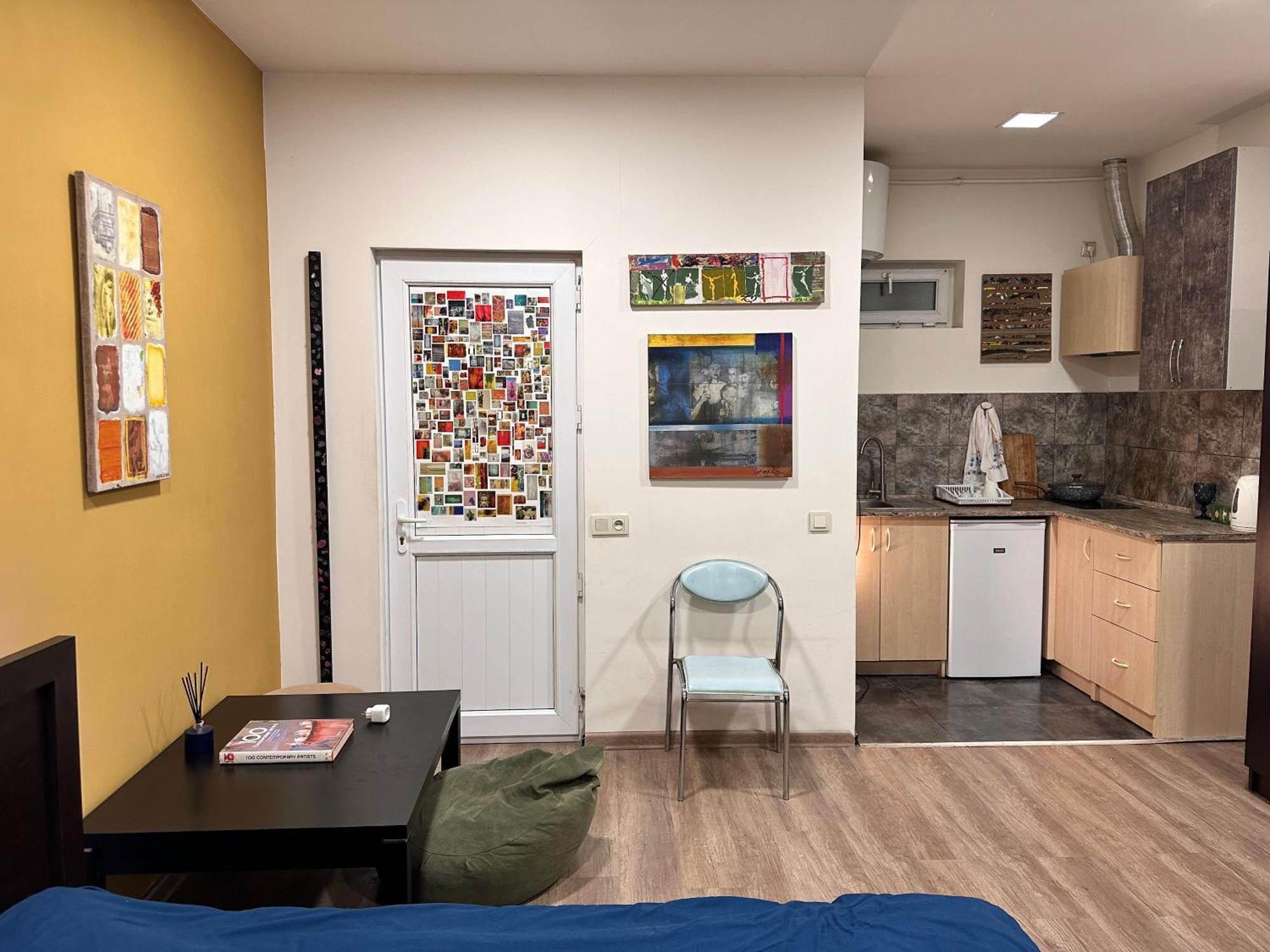 Cosy Studio With Beautiful Garden Ереван Екстериор снимка